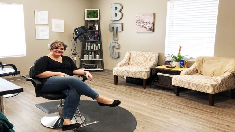 ROC-SALON-STUDIO-RENTAL