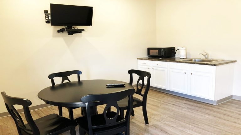 ROC Salon Studios - Kitchen