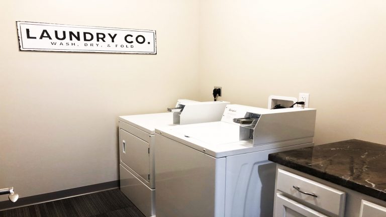 ROC Salon Studios - Laundry Room
